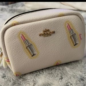 Coach Mini Boxy Cosmetic Case With Lipstick Print